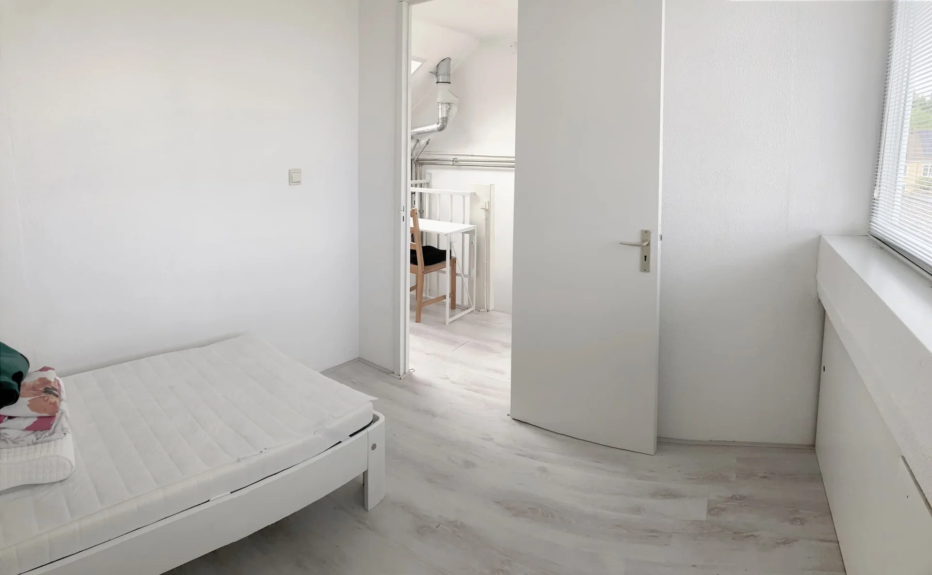 Foto van de Kamer gelegen aan de Marga Klompelaan in Amstelveen