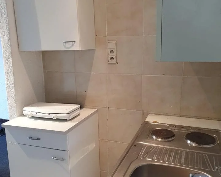 geblurde versie van de foto als achtergrond