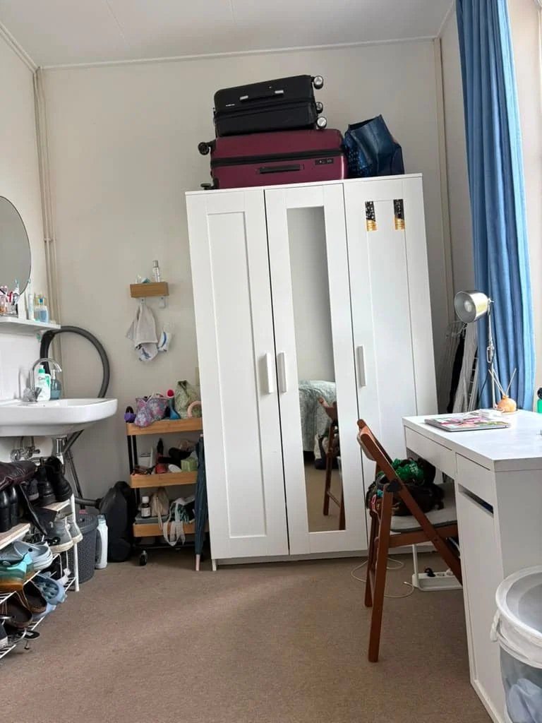 Foto van de Kamer gelegen aan de Riouwstraat in Den Haag