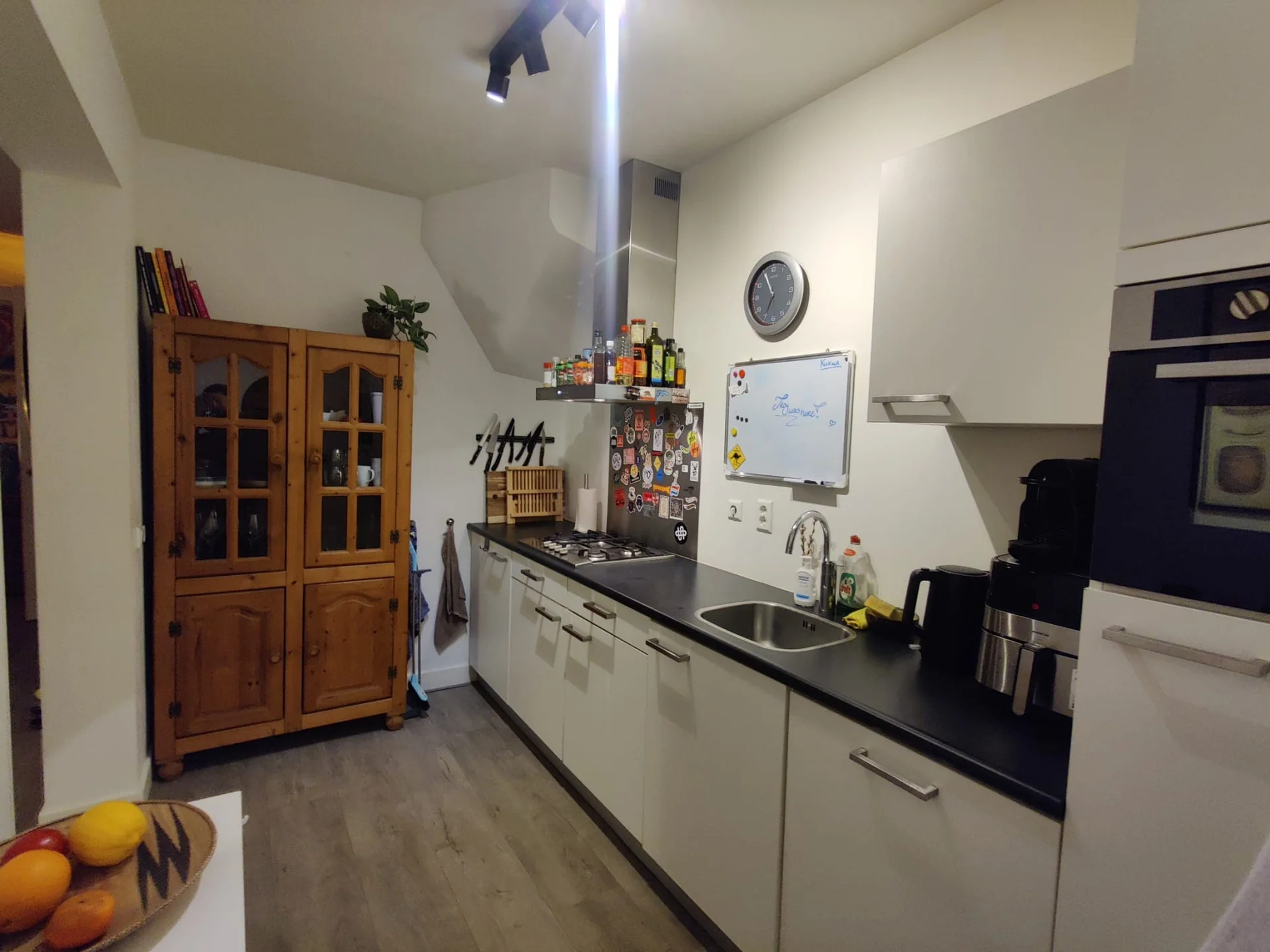 geblurde versie van de foto als achtergrond