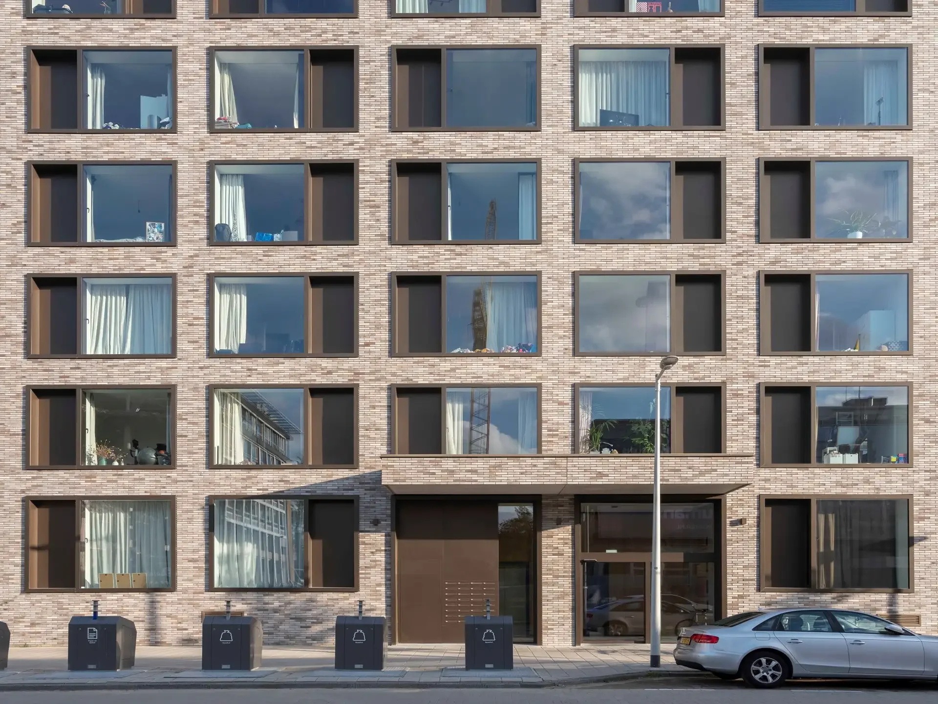 Foto van de Appartement gelegen aan de Koningin Wilhelminaplein in Amsterdam