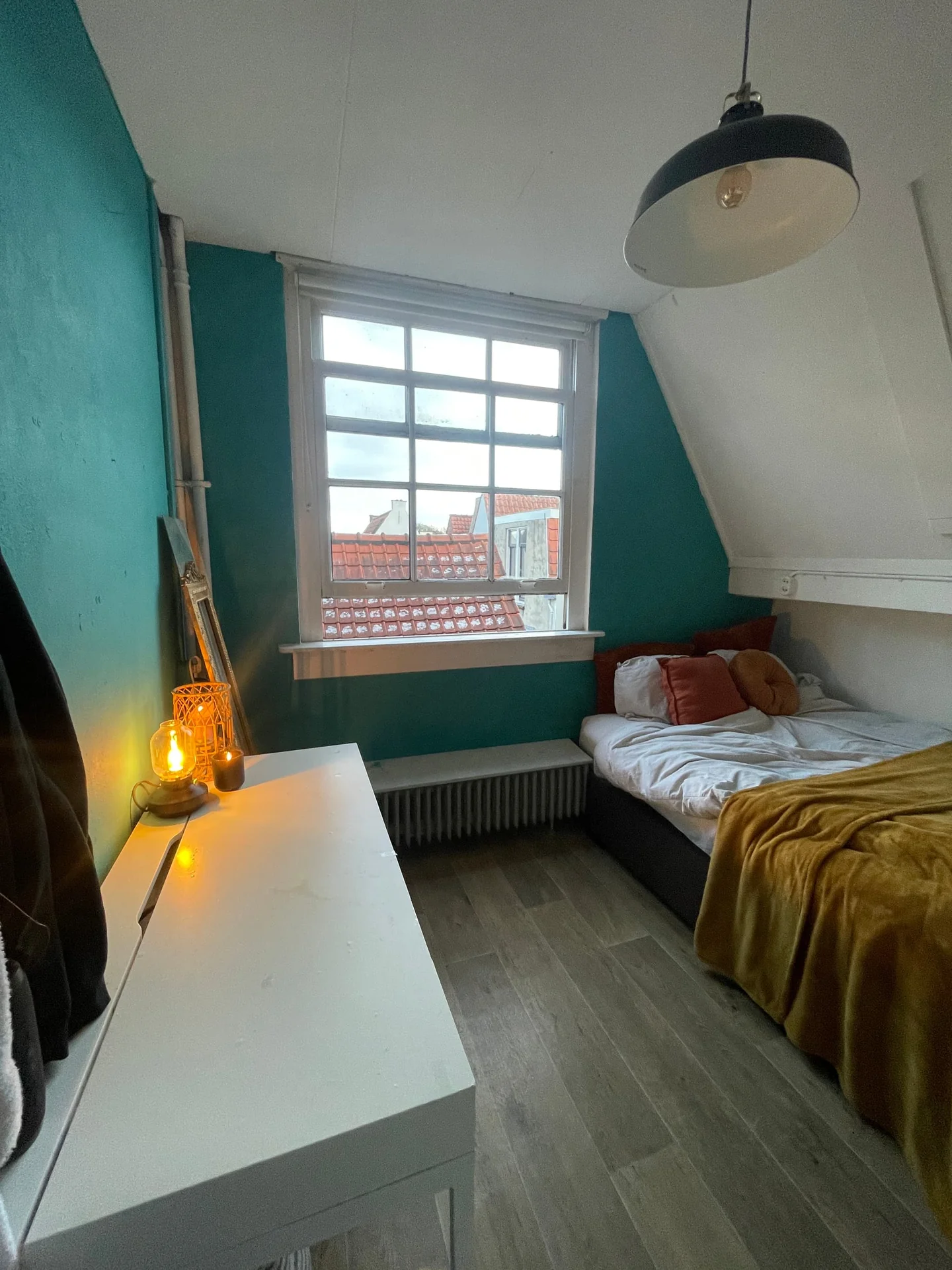 geblurde versie van de foto als achtergrond