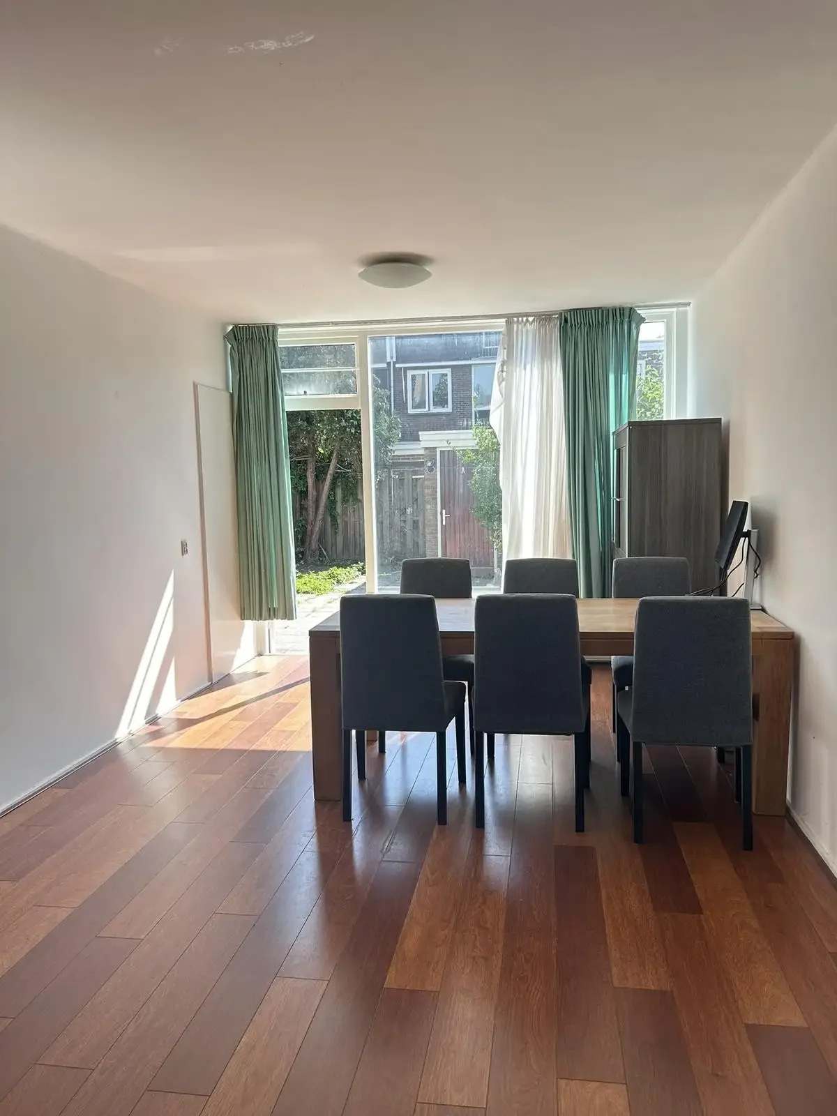 Foto van de Appartement gelegen aan de Prof. Lorentzlaan in Amstelveen