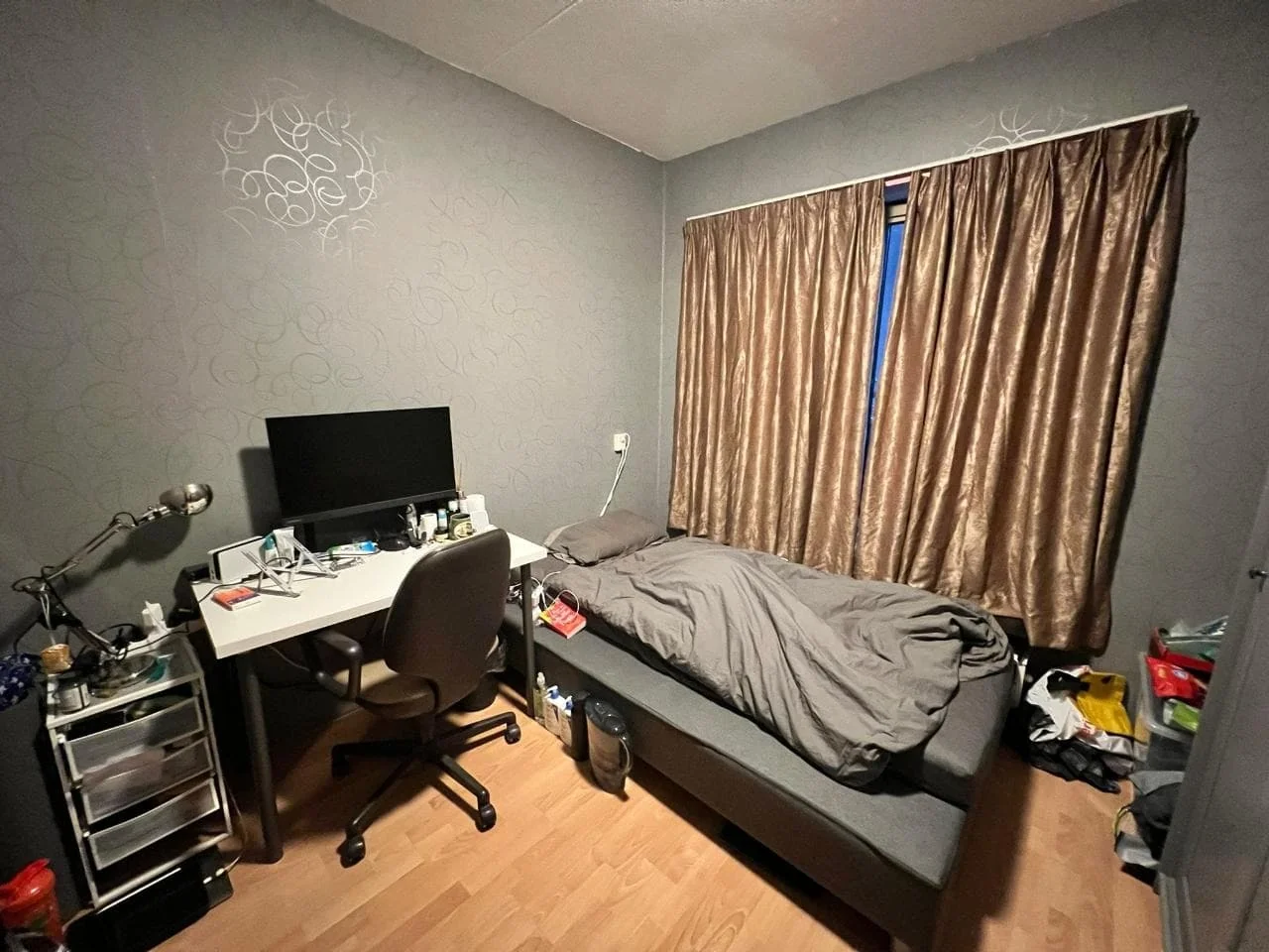 geblurde versie van de foto als achtergrond