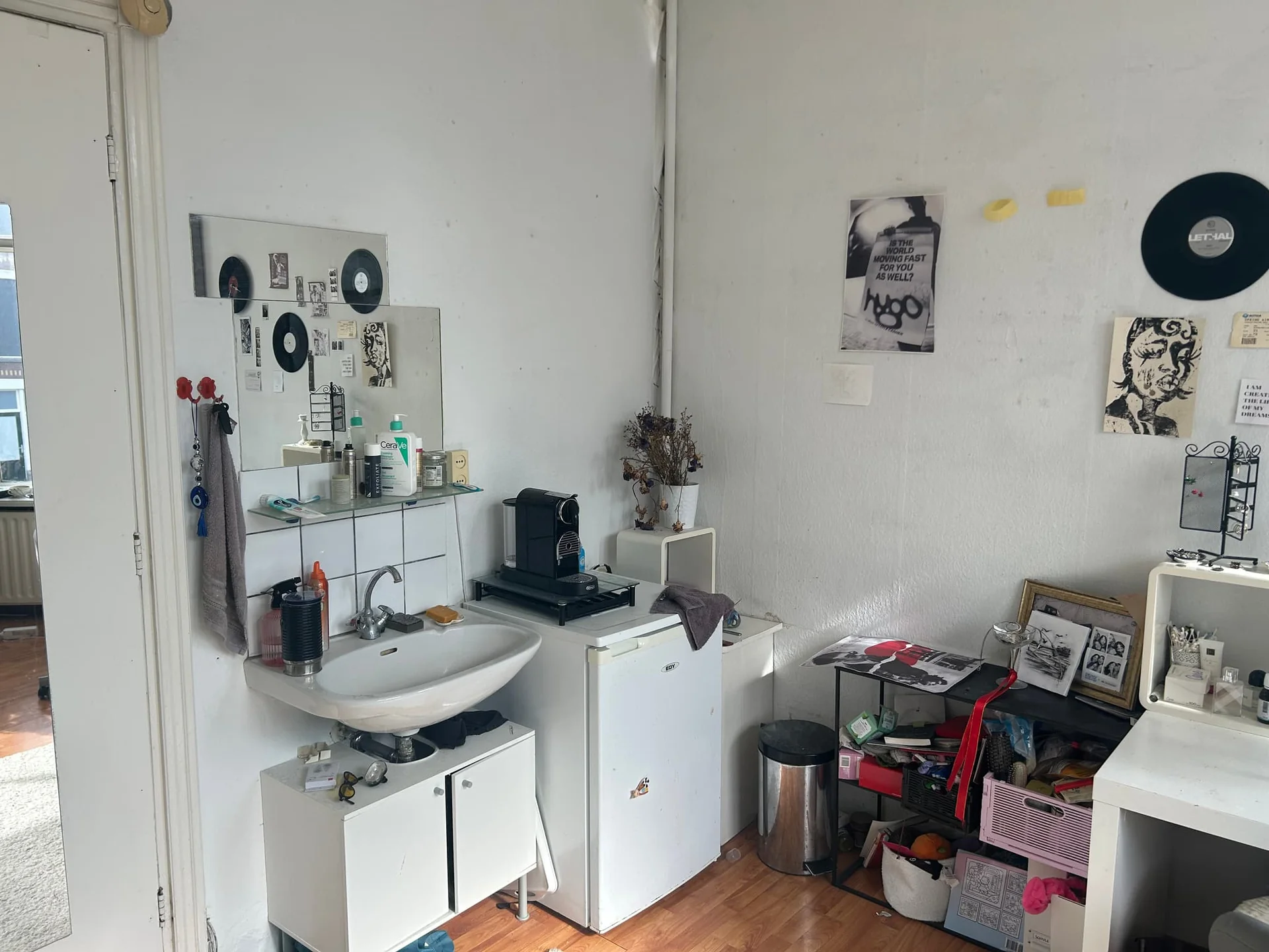 Foto van de Kamer gelegen aan de Valkenboslaan in Den Haag