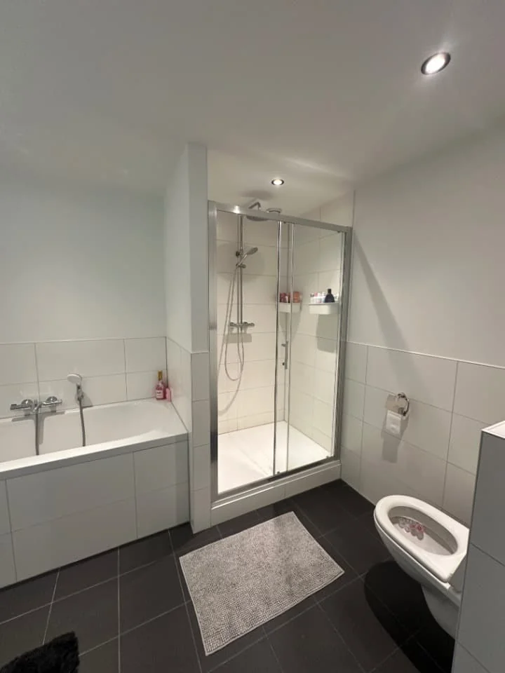 Foto van de Kamer gelegen aan de Honingerdijk in Rotterdam
