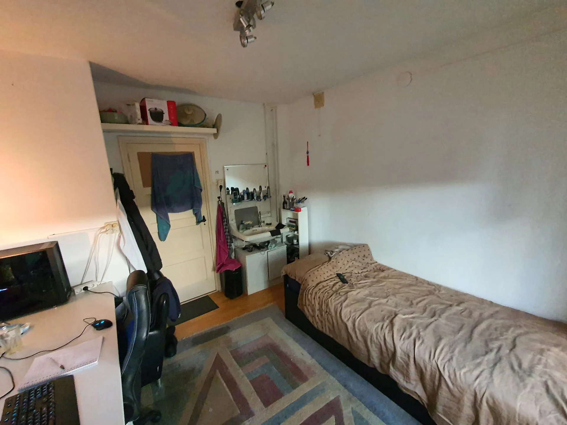 geblurde versie van de foto als achtergrond