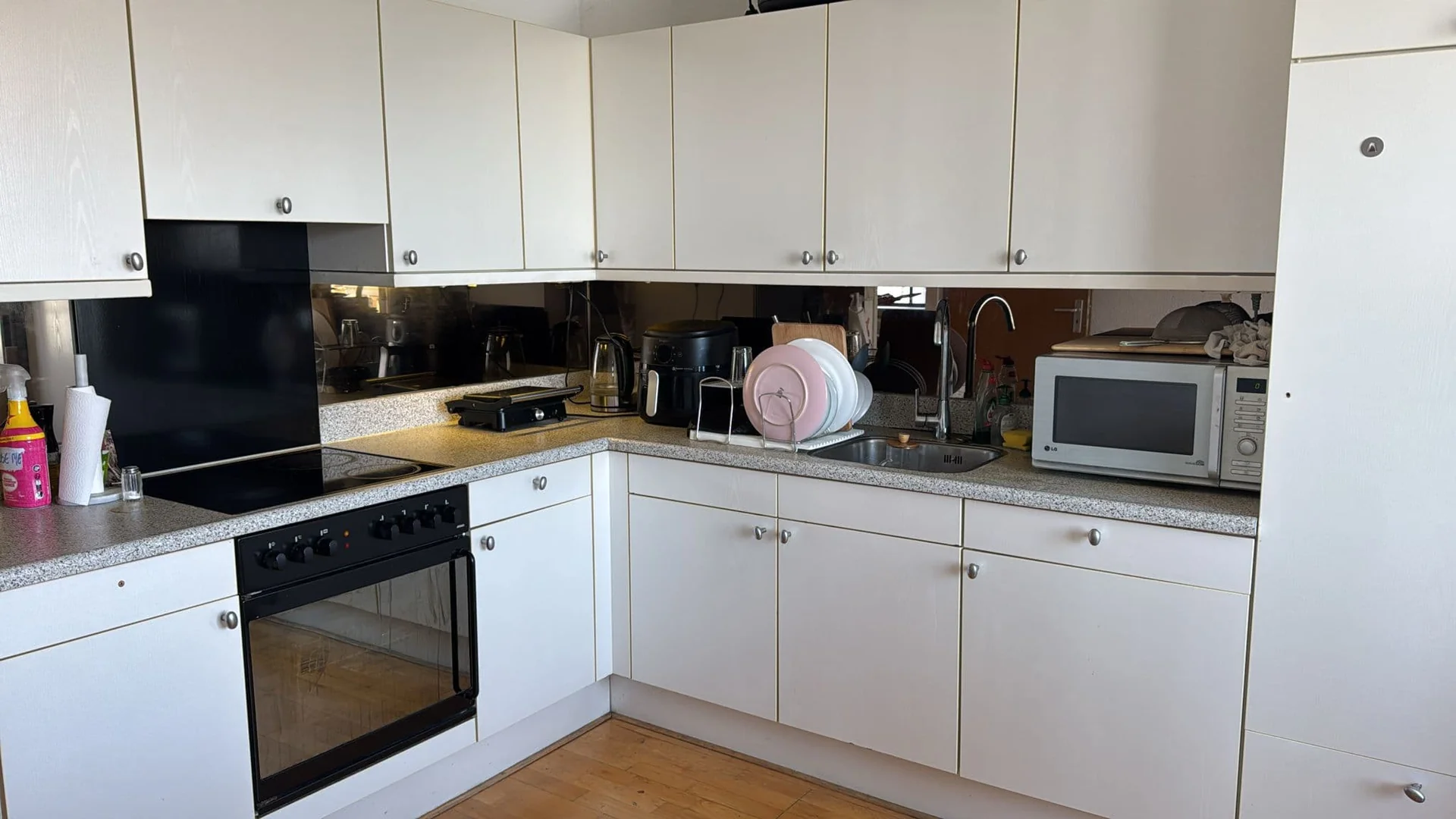 Foto van de Kamer gelegen aan de Eric Kropstraat in Rotterdam