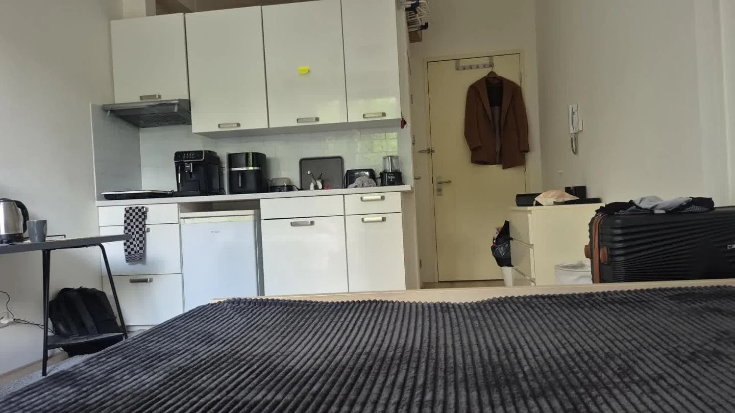 geblurde versie van de foto als achtergrond