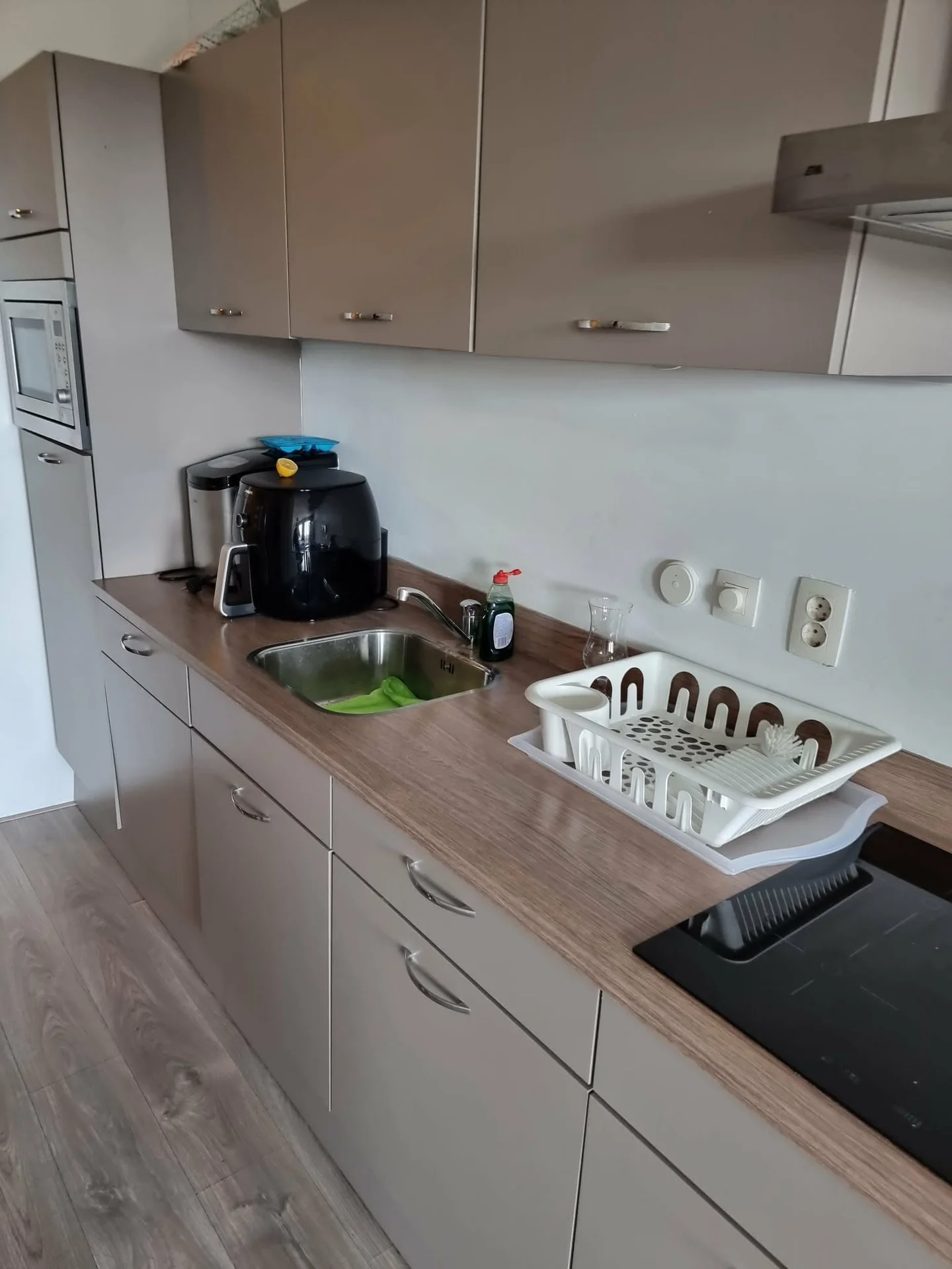 Foto van de Studio gelegen aan de Bezaanjachtplein in Amsterdam
