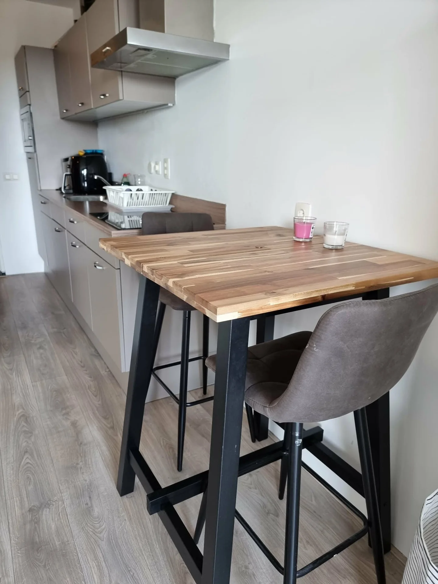Foto van de Studio gelegen aan de Bezaanjachtplein in Amsterdam