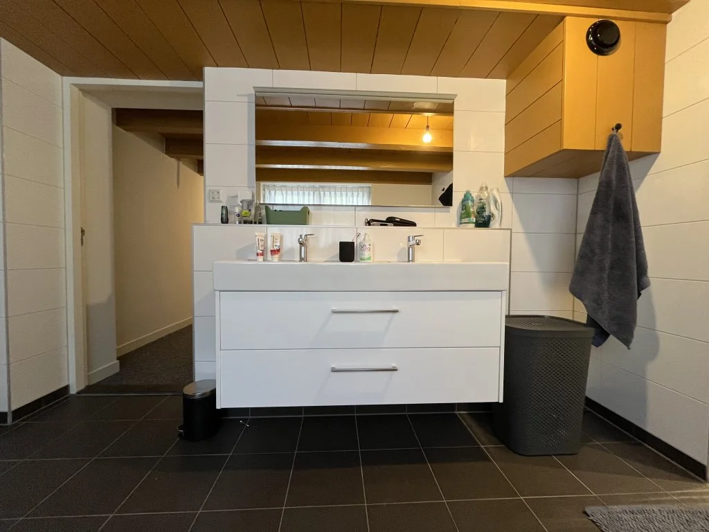 geblurde versie van de foto als achtergrond