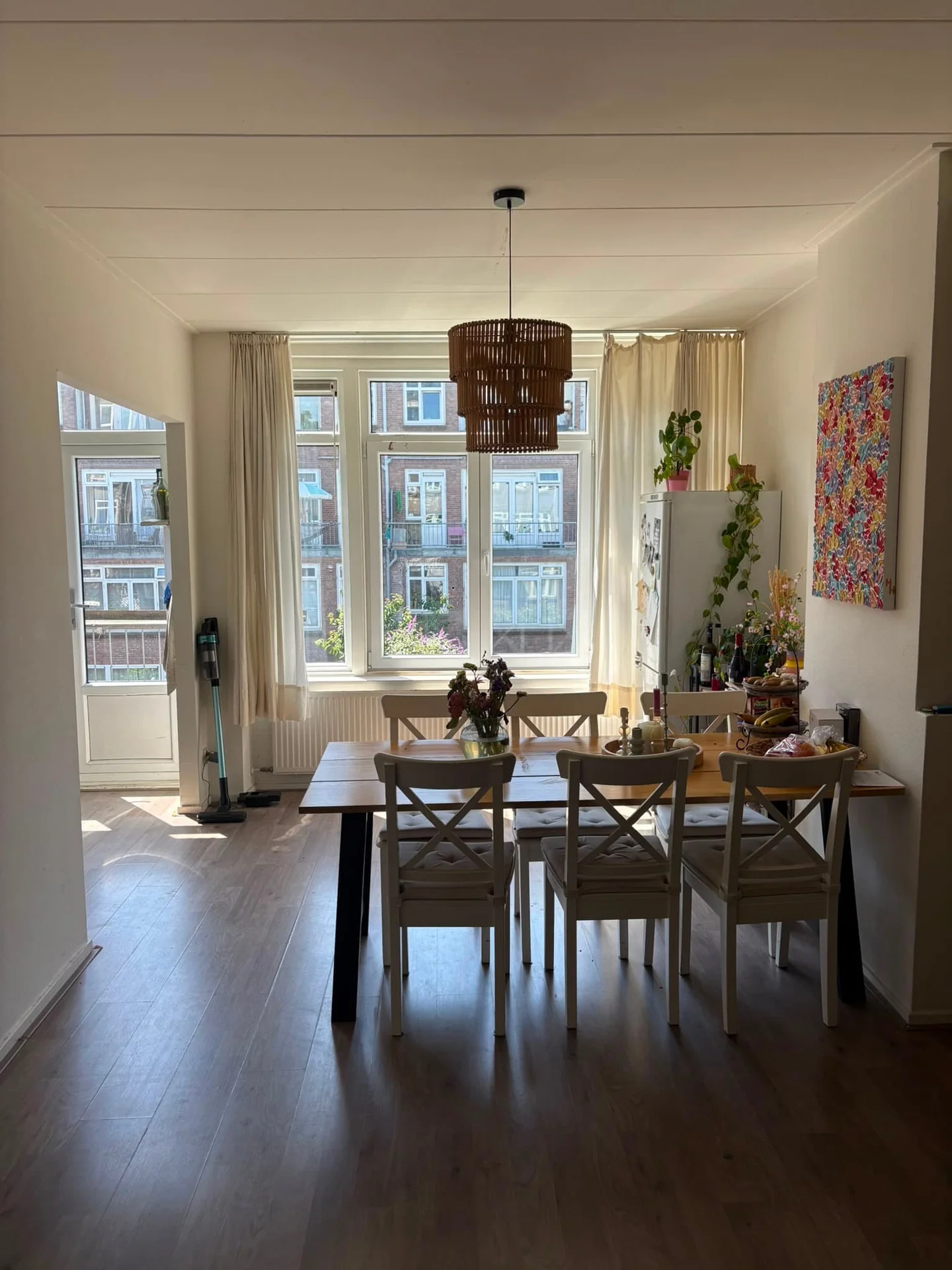 geblurde versie van de foto als achtergrond