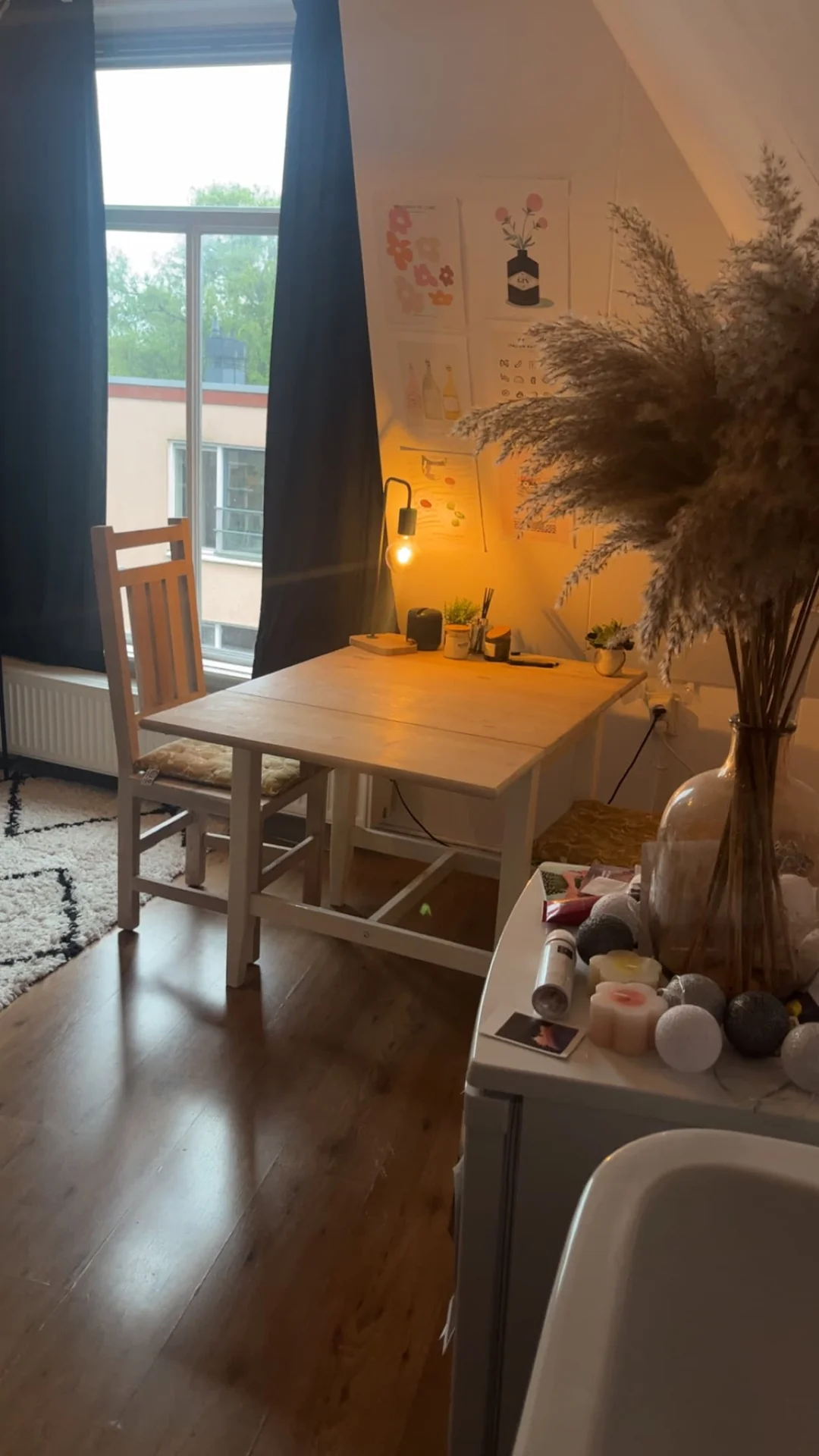 geblurde versie van de foto als achtergrond