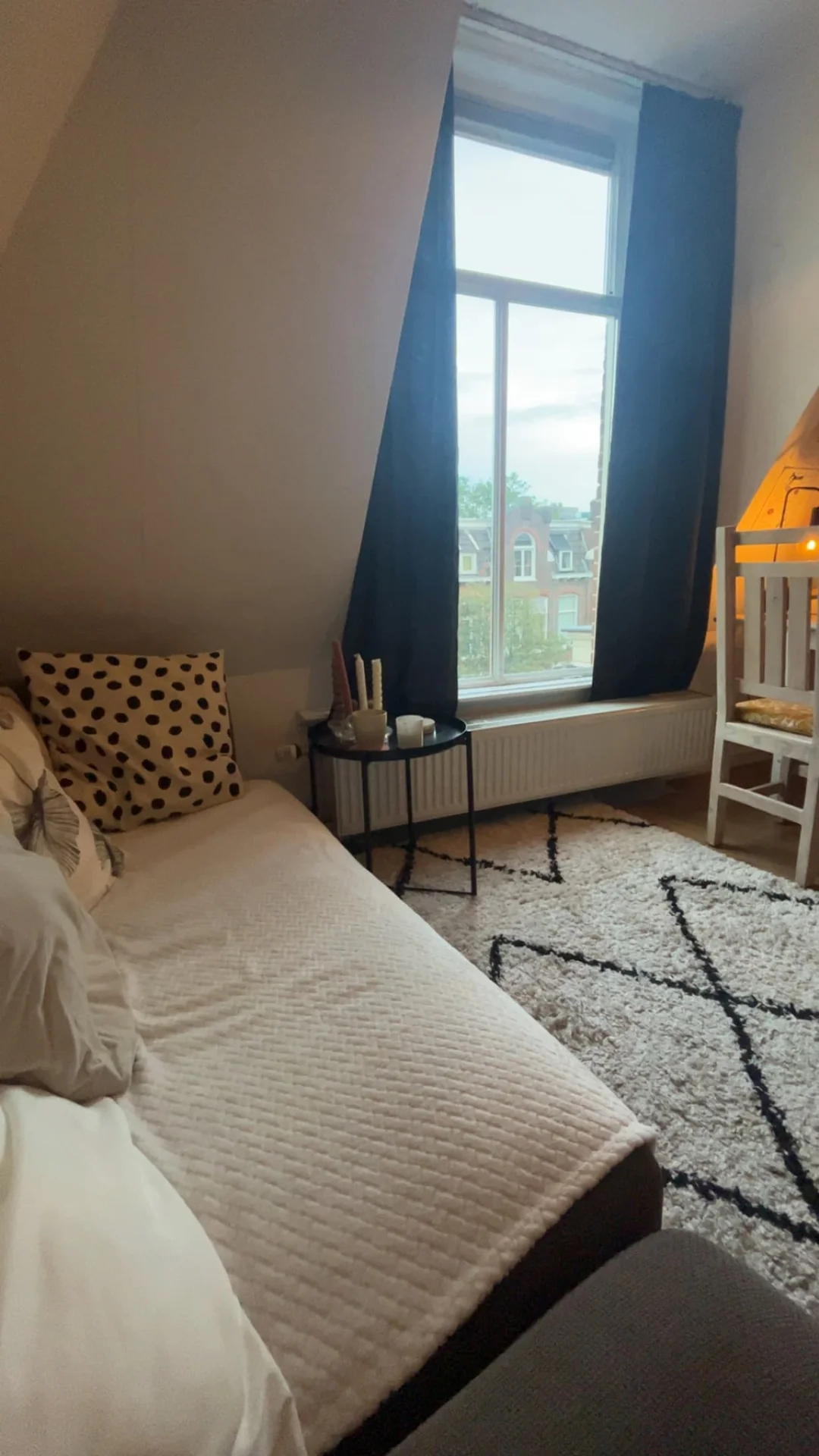 Foto van de Kamer gelegen aan de Van Sijsenstraat in Groningen