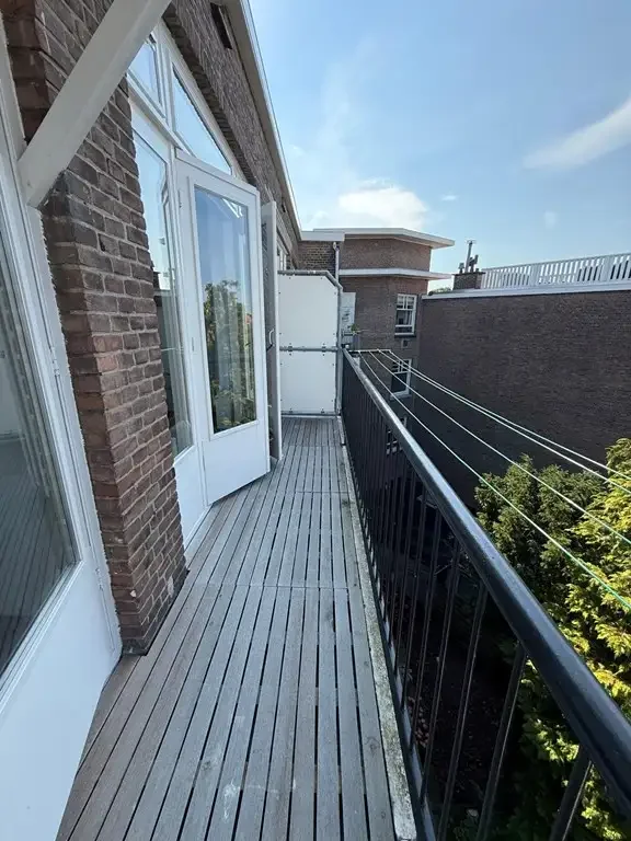 Foto van de Appartement gelegen aan de Vondelstraat in Den Haag