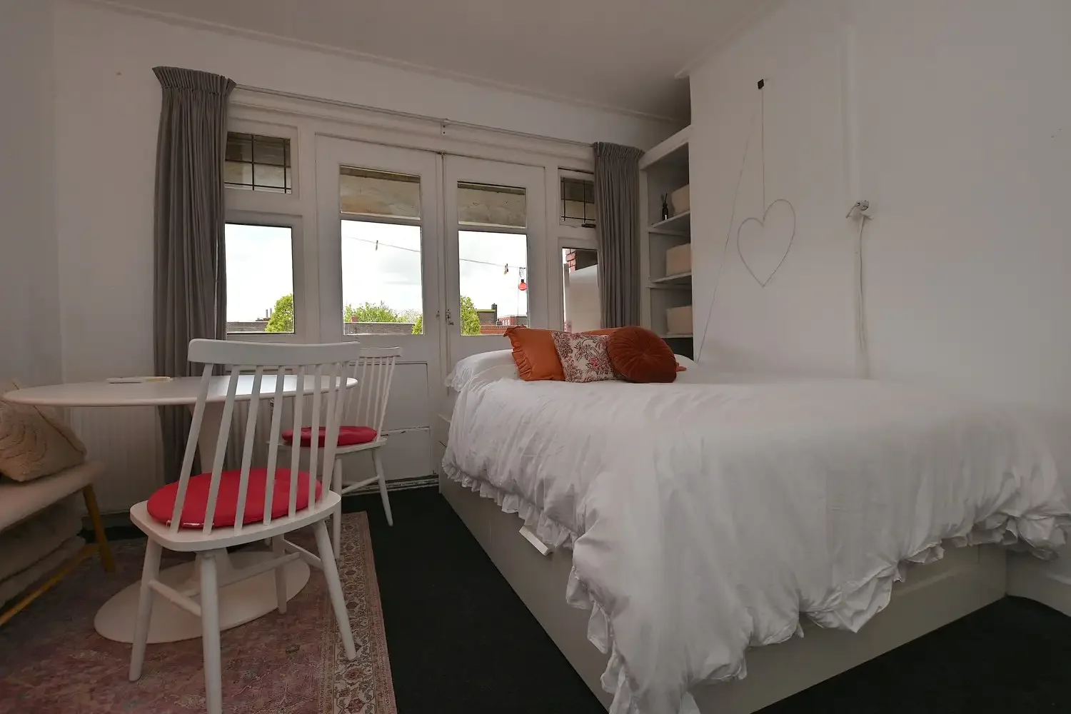 geblurde versie van de foto als achtergrond
