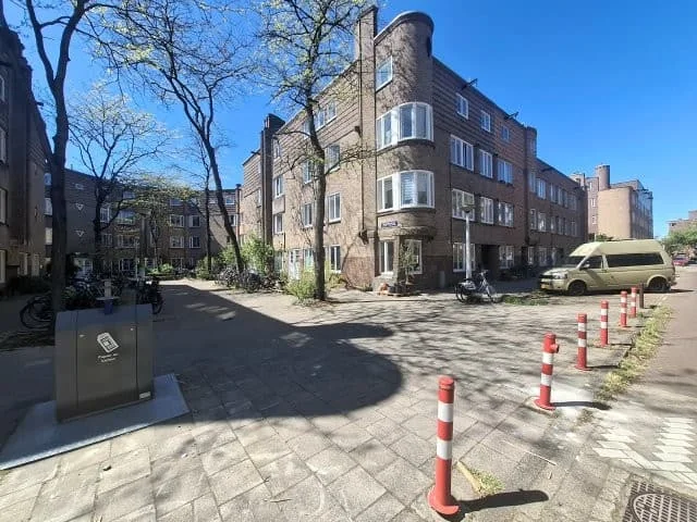 Foto van de Studio gelegen aan de Holendrechtstraat in Amsterdam