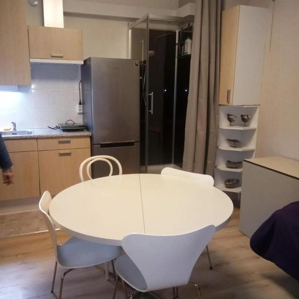 geblurde versie van de foto als achtergrond