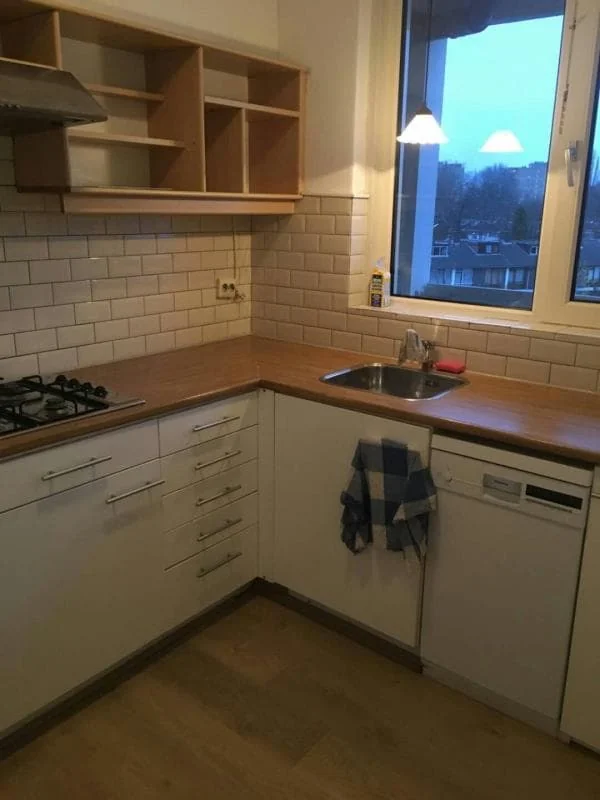 geblurde versie van de foto als achtergrond