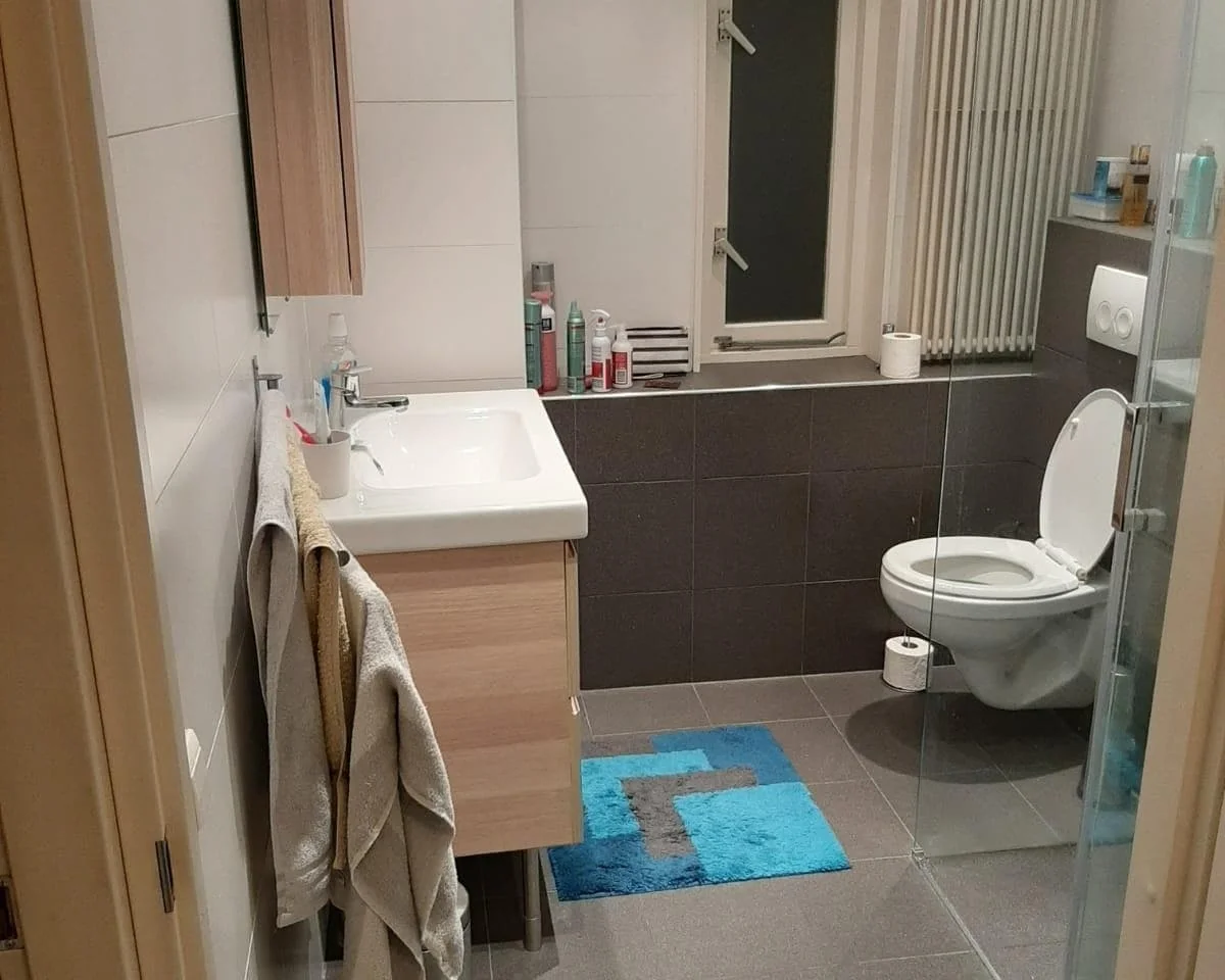 geblurde versie van de foto als achtergrond