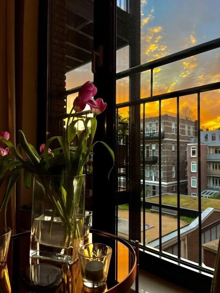 Foto van de Kamer gelegen aan de Overamstelstraat in Amsterdam