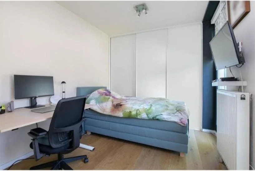 Foto van de Kamer gelegen aan de Professor J.H. Gunningstraat in Amsterdam