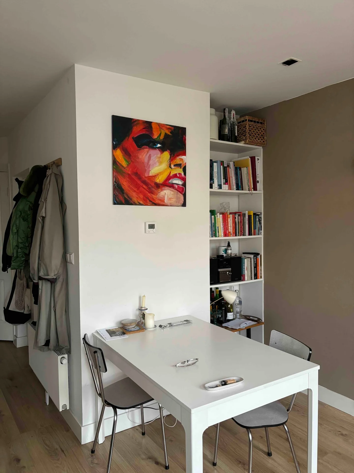 geblurde versie van de foto als achtergrond
