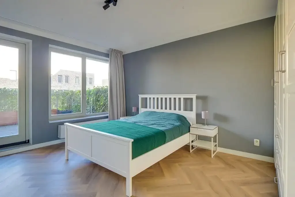geblurde versie van de foto als achtergrond