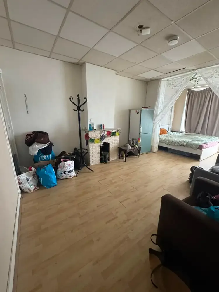geblurde versie van de foto als achtergrond