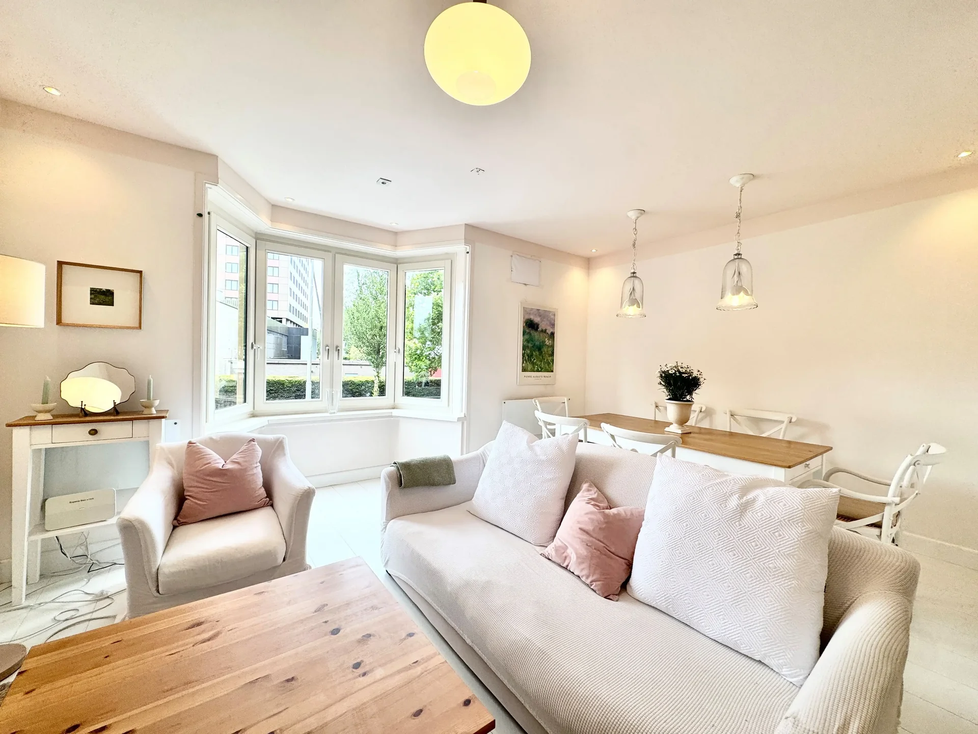 Foto van de Appartement gelegen aan de Tweede Van der Helststraat in Amsterdam