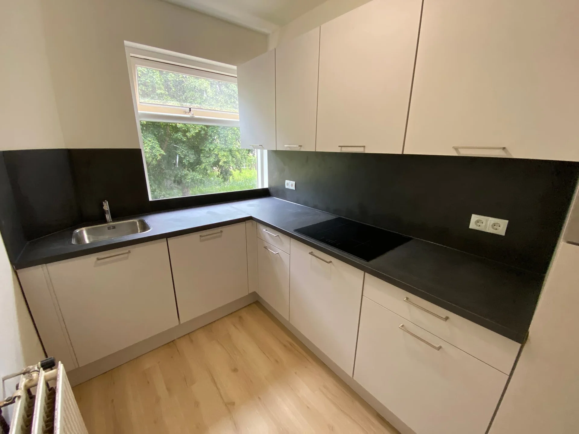Foto van de Kamer gelegen aan de Molukkenstraat in Groningen