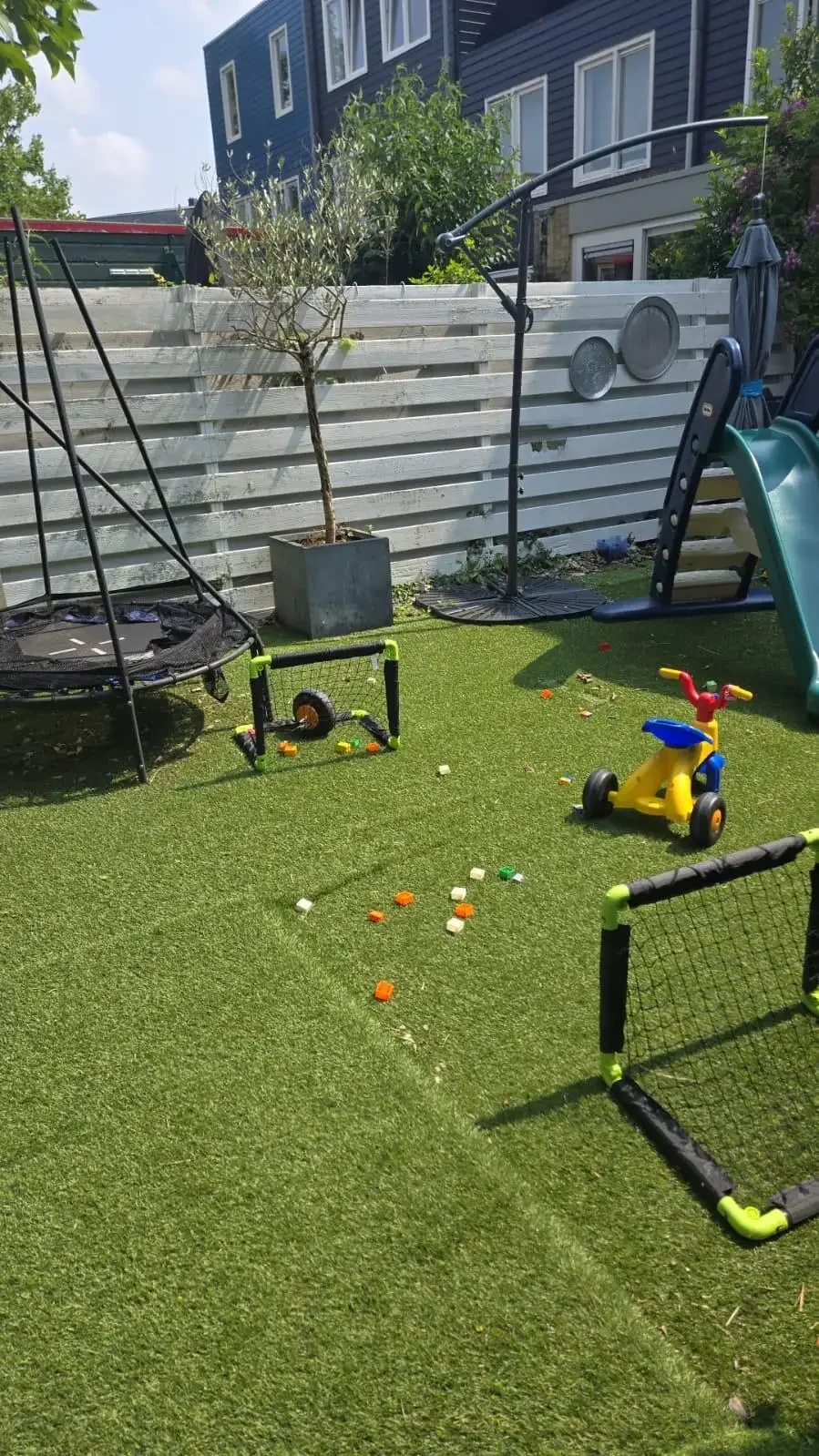 geblurde versie van de foto als achtergrond