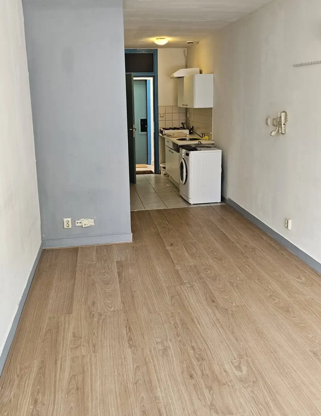 geblurde versie van de foto als achtergrond