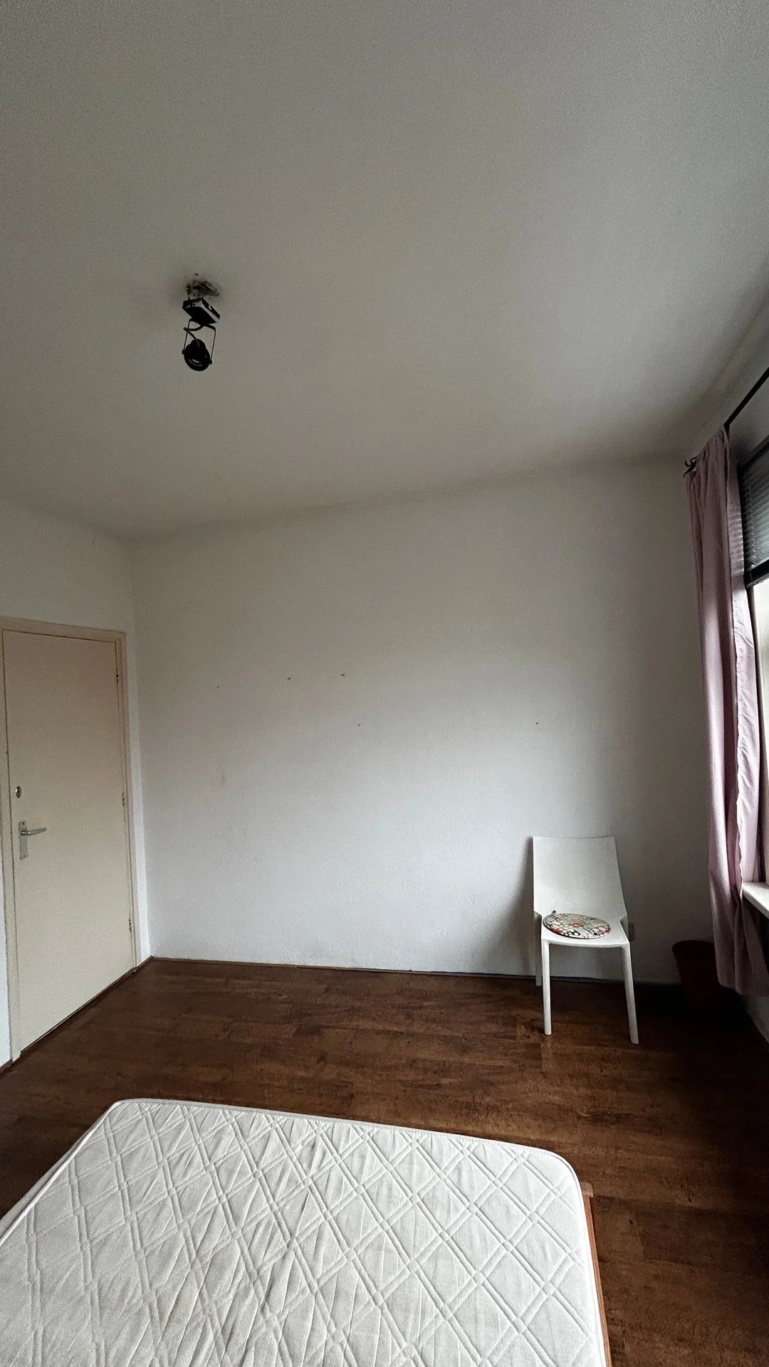 Foto van de Kamer gelegen aan de Zwetstraat in Den Haag