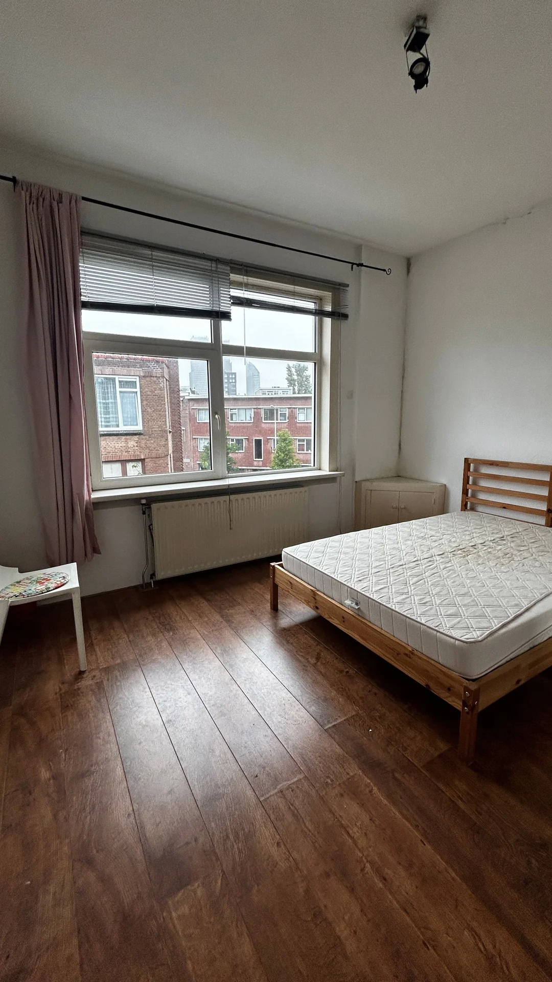Foto van de Kamer gelegen aan de Zwetstraat in Den Haag
