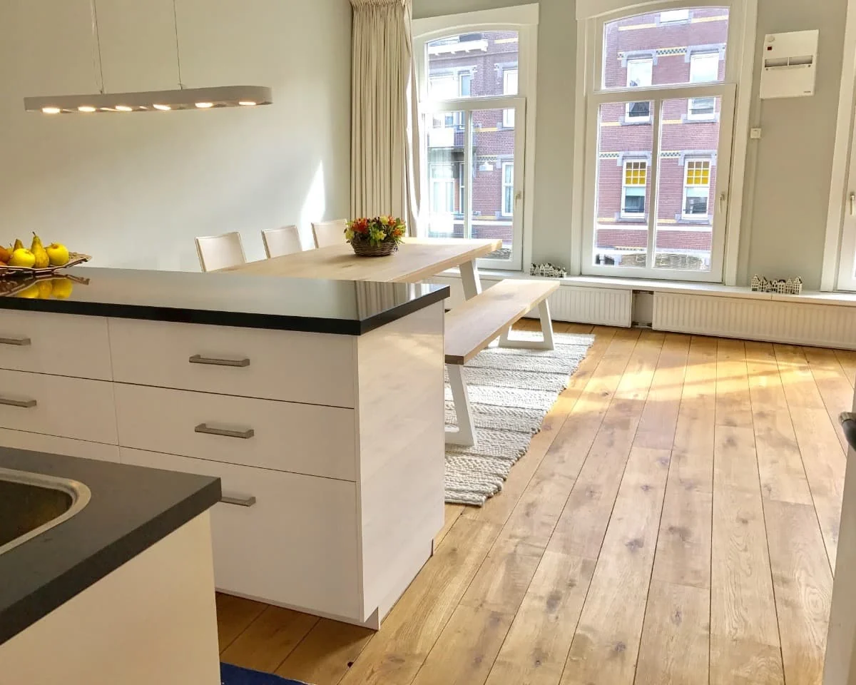 geblurde versie van de foto als achtergrond