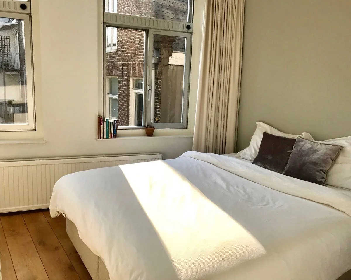 geblurde versie van de foto als achtergrond
