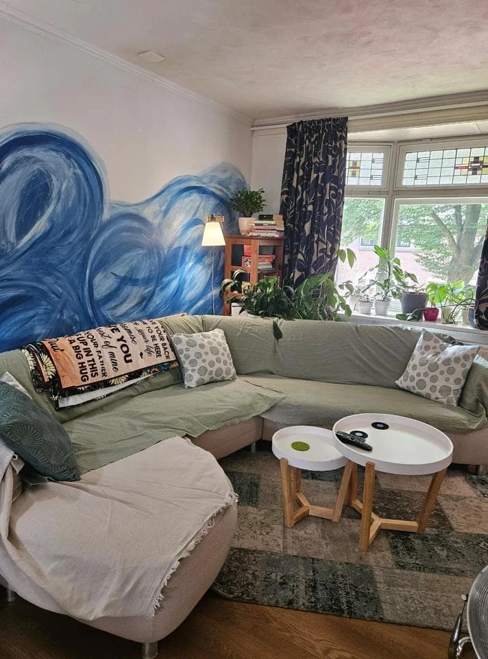 geblurde versie van de foto als achtergrond