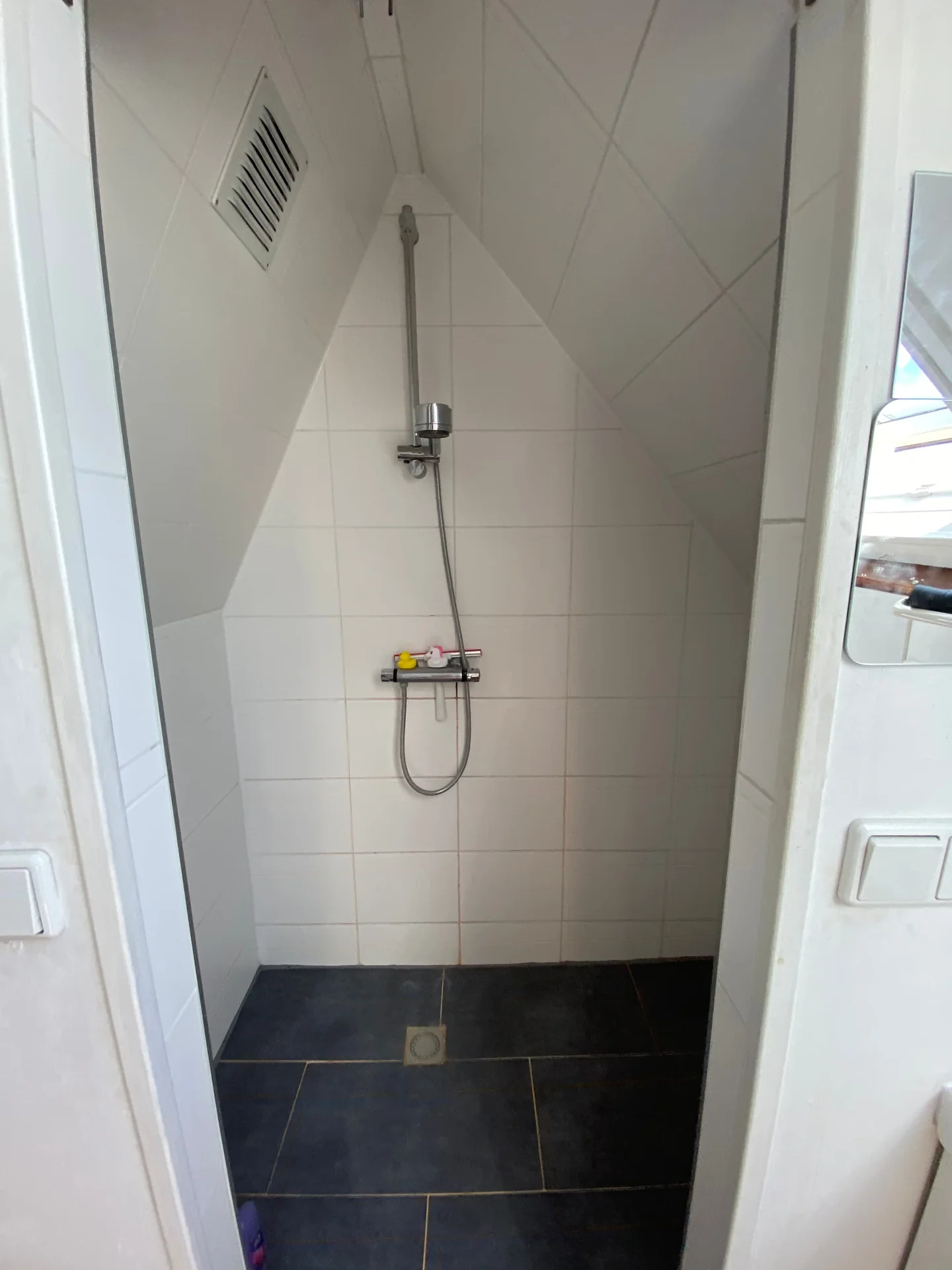 Foto van de Kamer gelegen aan de Winschoterdiep in Groningen