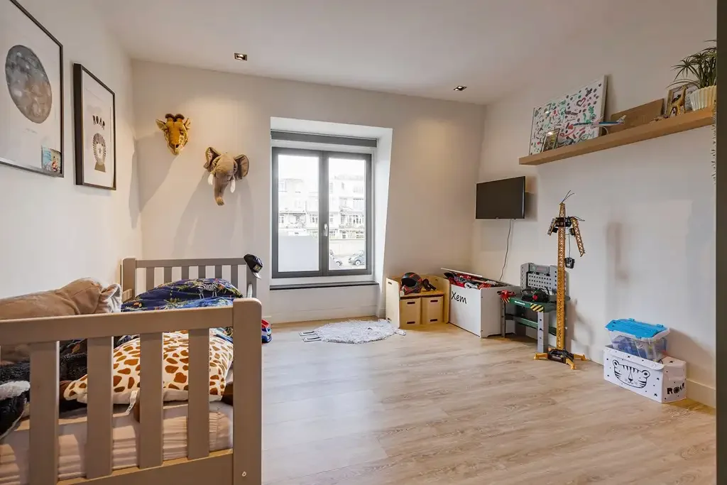 geblurde versie van de foto als achtergrond