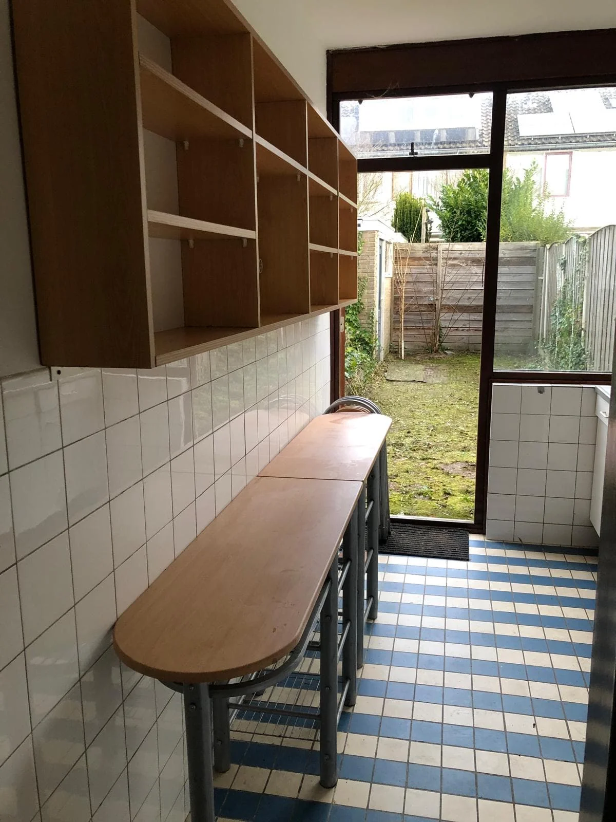 geblurde versie van de foto als achtergrond