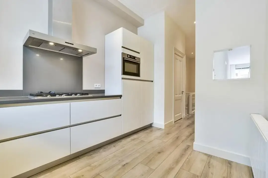 Foto van de Appartement gelegen aan de Van Eeghenstraat in Amsterdam