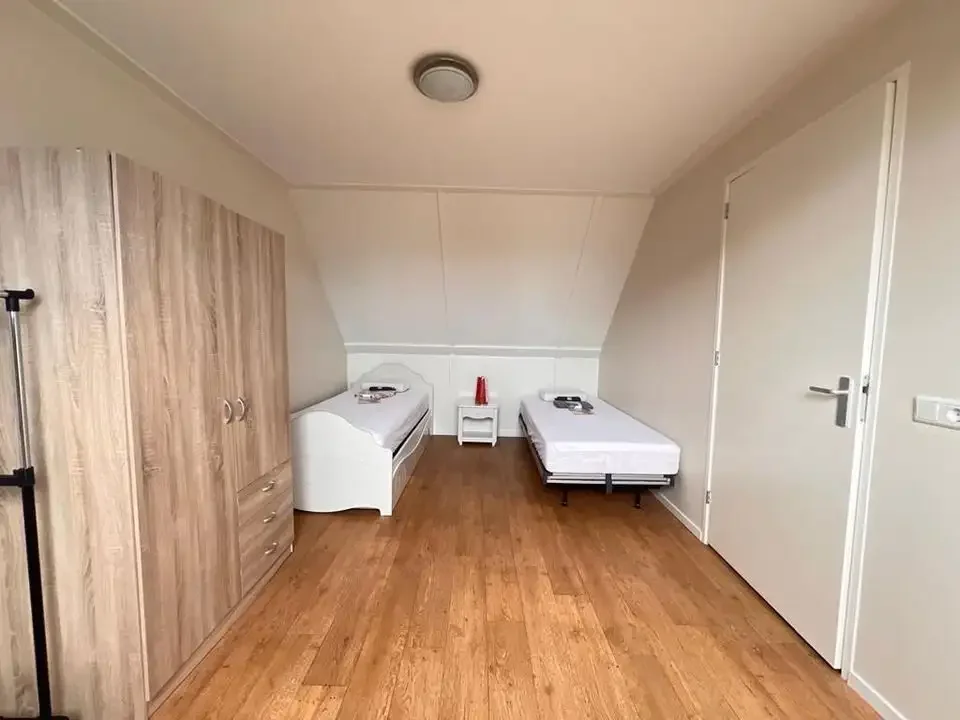 geblurde versie van de foto als achtergrond