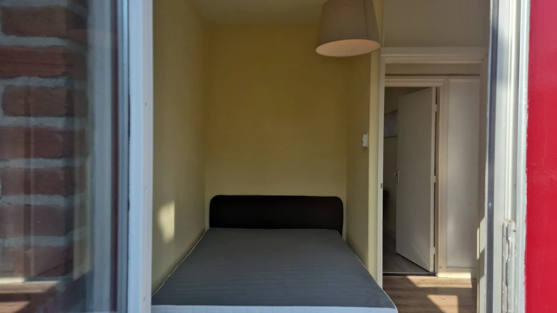 Foto van de Kamer gelegen aan de Van Zeggelenlaan in Den Haag