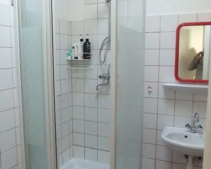 Foto van de Kamer gelegen aan de Van Zeggelenlaan in Den Haag