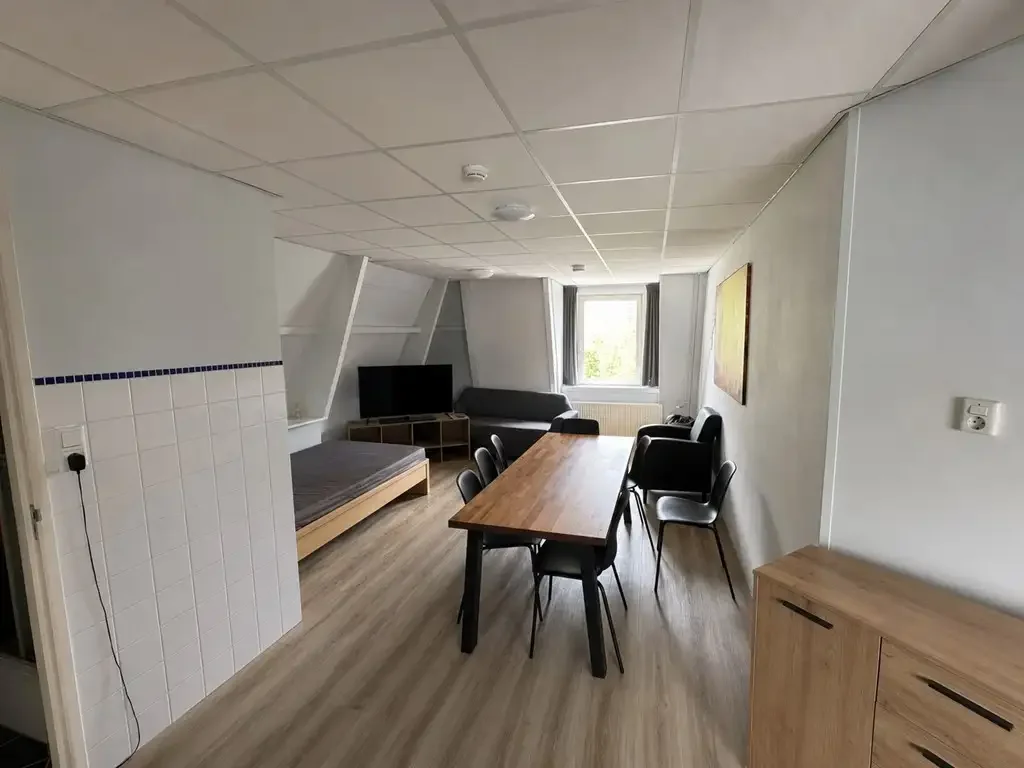 geblurde versie van de foto als achtergrond