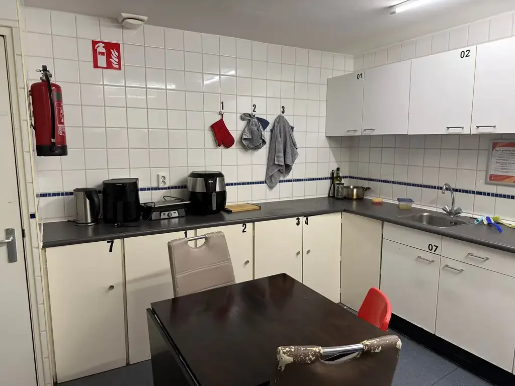 geblurde versie van de foto als achtergrond