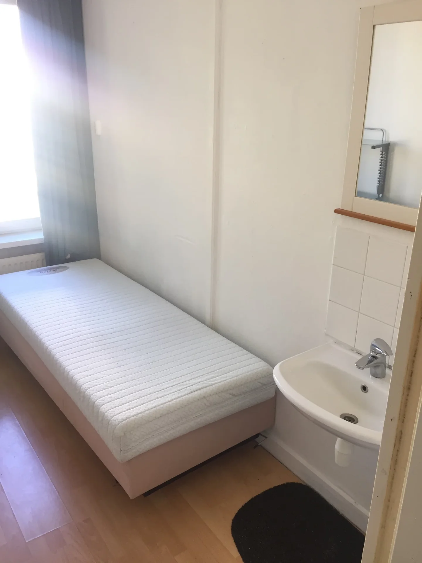 Foto van de Kamer gelegen aan de Stephensonstraat in Eindhoven