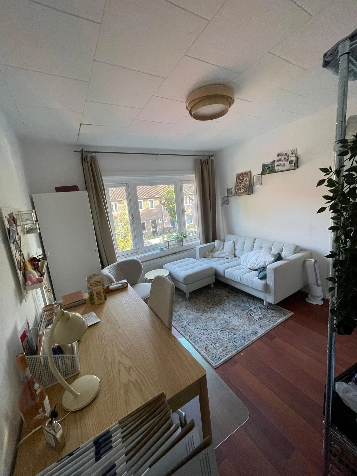 geblurde versie van de foto als achtergrond